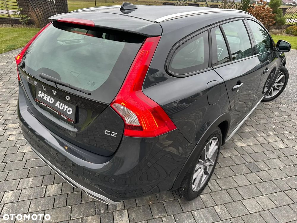 Volvo V60 D3 Drive-E Summum - 12