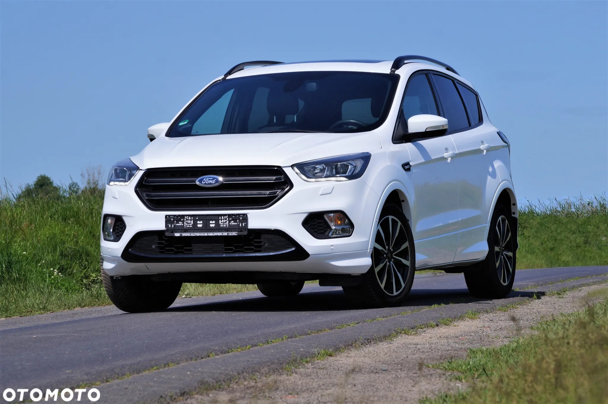 Ford Kuga - 4