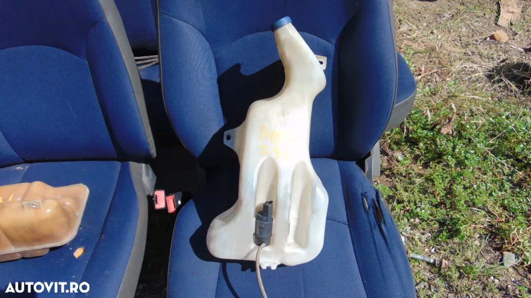 Vas stropgel Iveco daily 2006-2013 vas lichid parbriz dezmembrez - 1
