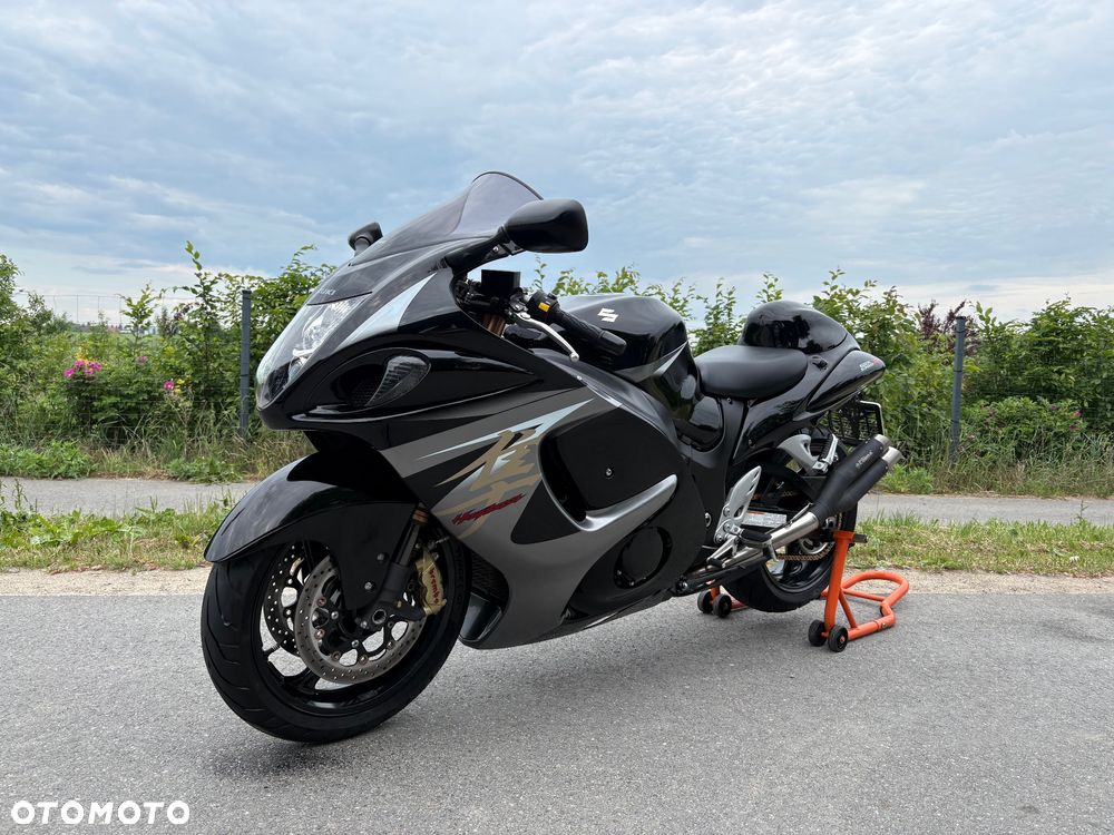 Suzuki Hayabusa - 1