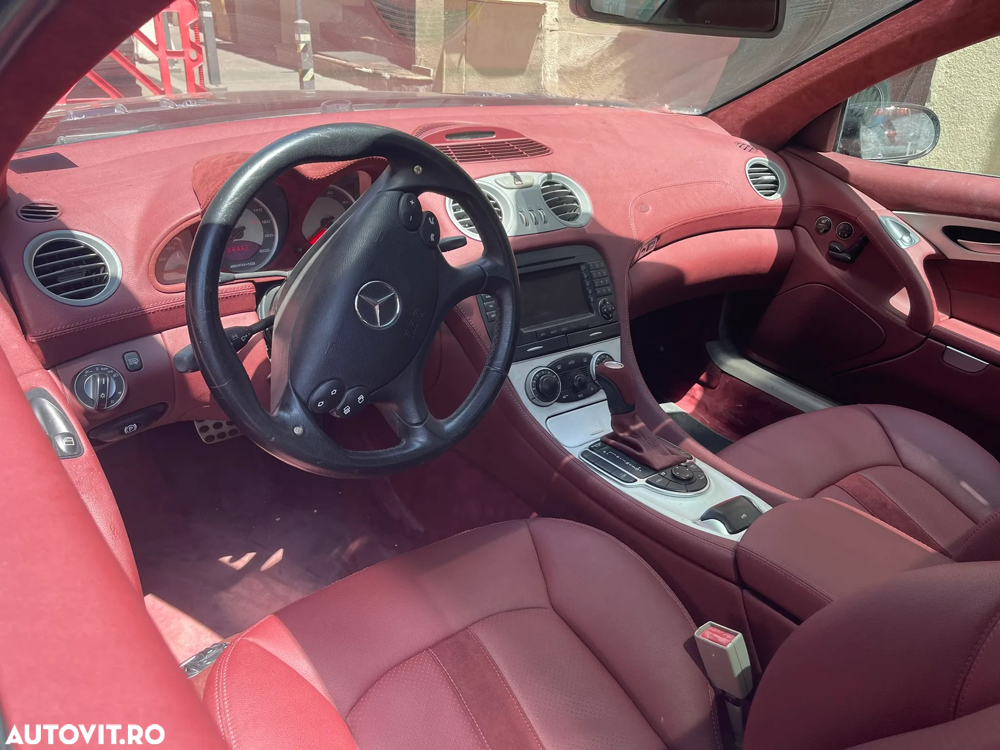 Mercedes-Benz SL - 15