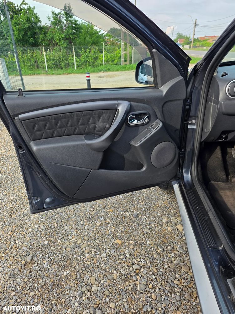 Dacia Duster 1.5 dCi 4x2 Prestige - 11