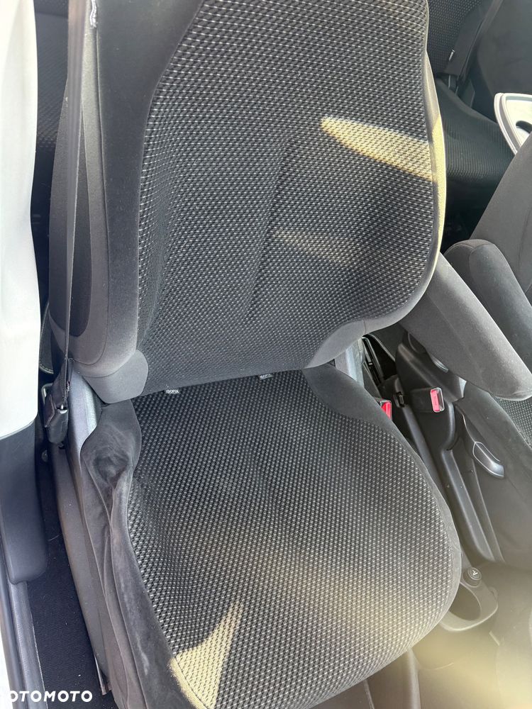 Citroën C4 Picasso - 20