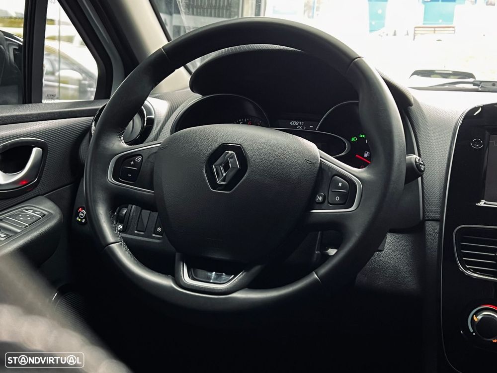 Renault Clio 0.9 TCe Limited Bi-Fuel - 15