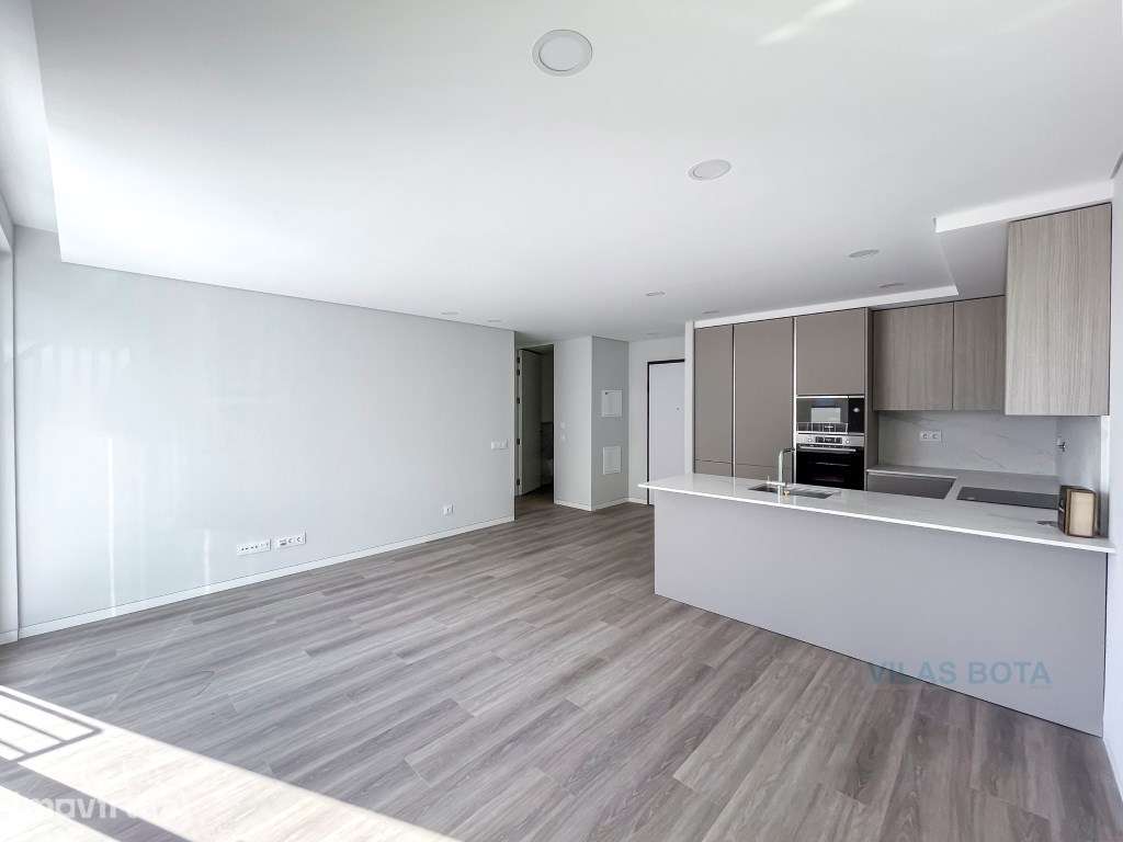 Apartamento T3 Moderno em Almancil com Excelente Localização - Grande imagem: 2/16