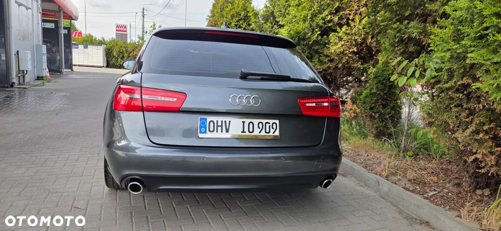 Audi A6 Avant - 11