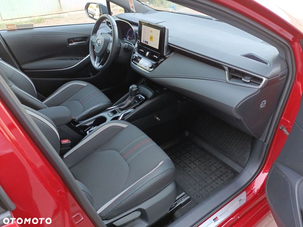 Toyota Corolla - 22