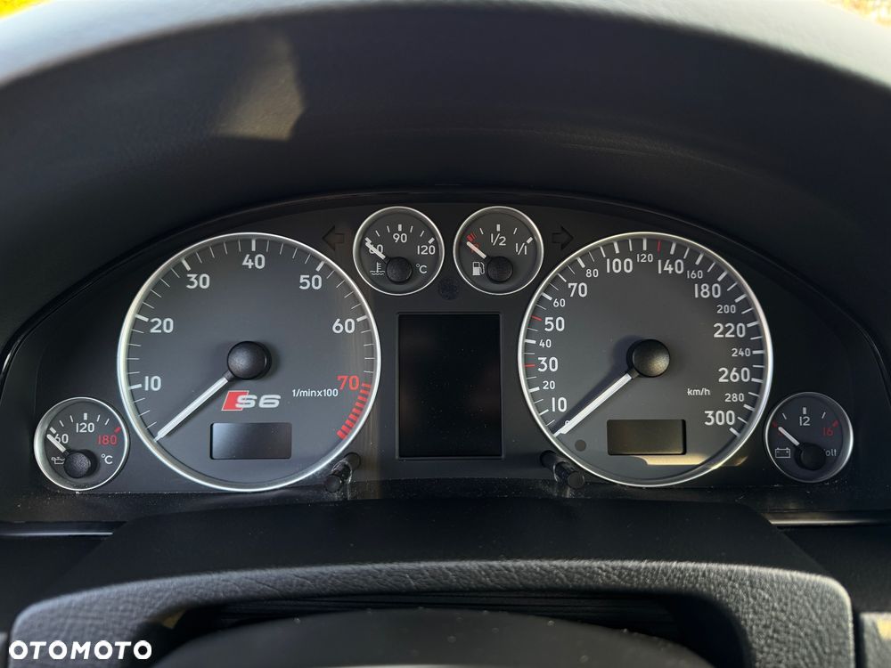 Audi S6 Avant 4.2 quattro - 30