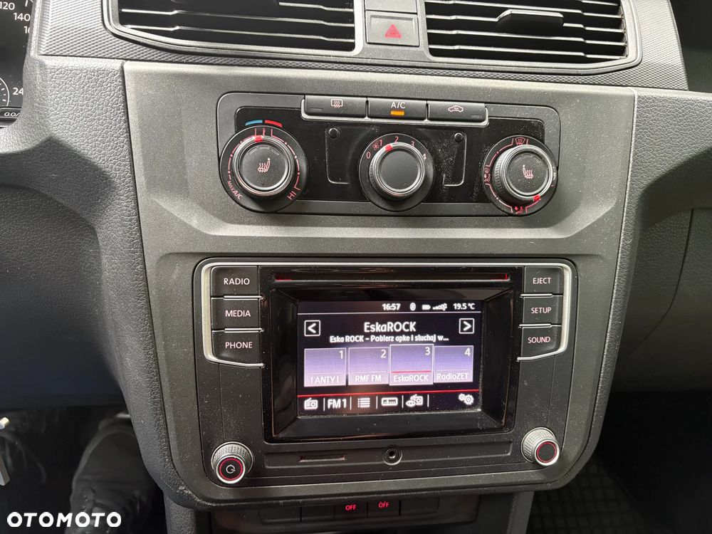 Volkswagen Caddy Maxi - 9