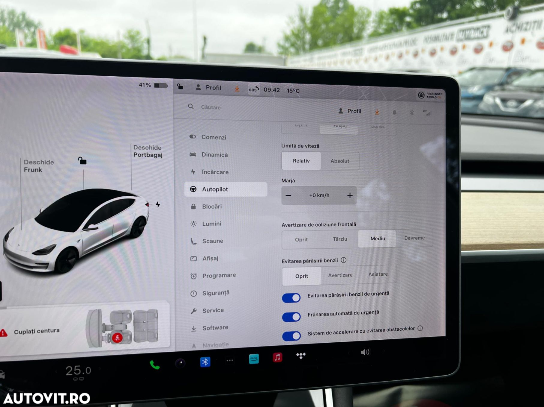 Tesla Model 3 - 25