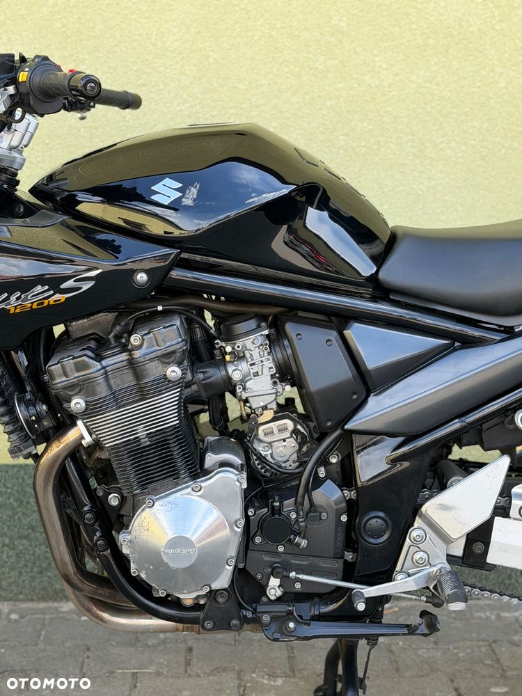 Suzuki Bandit - 23