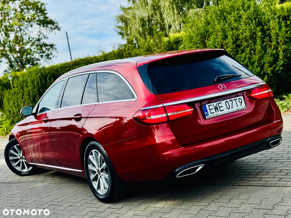 Mercedes-Benz Klasa E 220 d T 9G-TRONIC Exclusive - 9