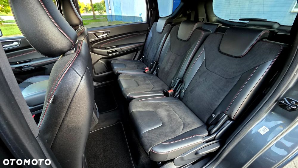 Ford S-Max 2.0 EcoBlue ST-LINE - 28