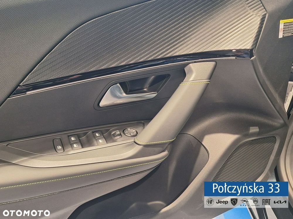 Peugeot 2008 - 8
