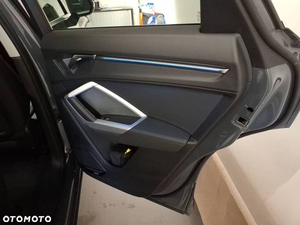 Audi Q3 Sportback - 27