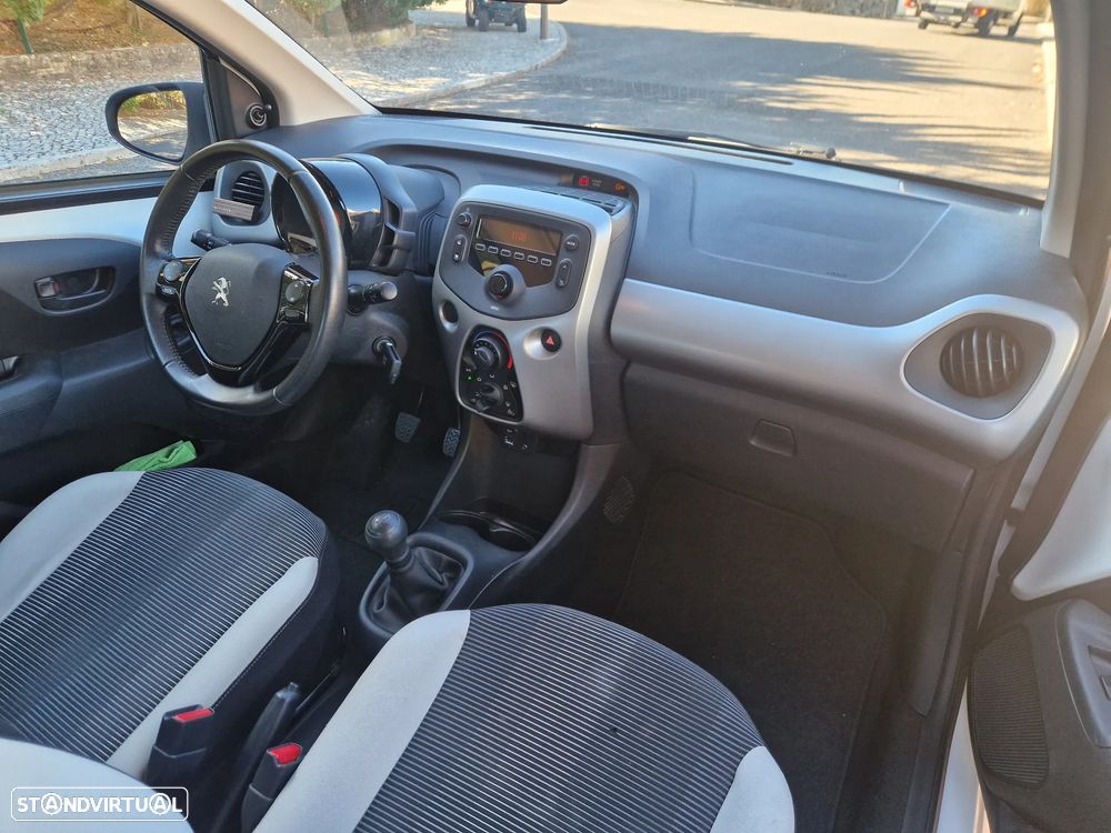 Peugeot 108 1.0 VTI Top! Active - 27