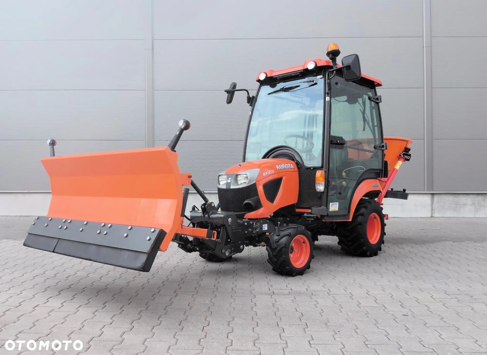 Kubota BX231 - 6