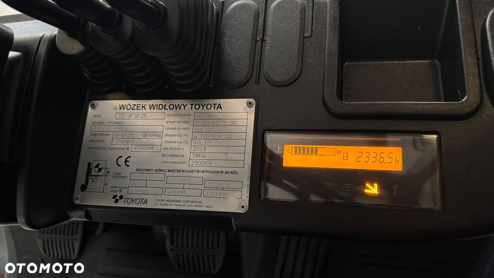 Toyota 8FGF25 / rok 2018 / liczba godzin 2336 / udźwig 2.5 tony / maszt triplex z wolnym skokiem / zakupiony w polskiej sieci dealerskiej / stan idealny / wózek widłowy - 8