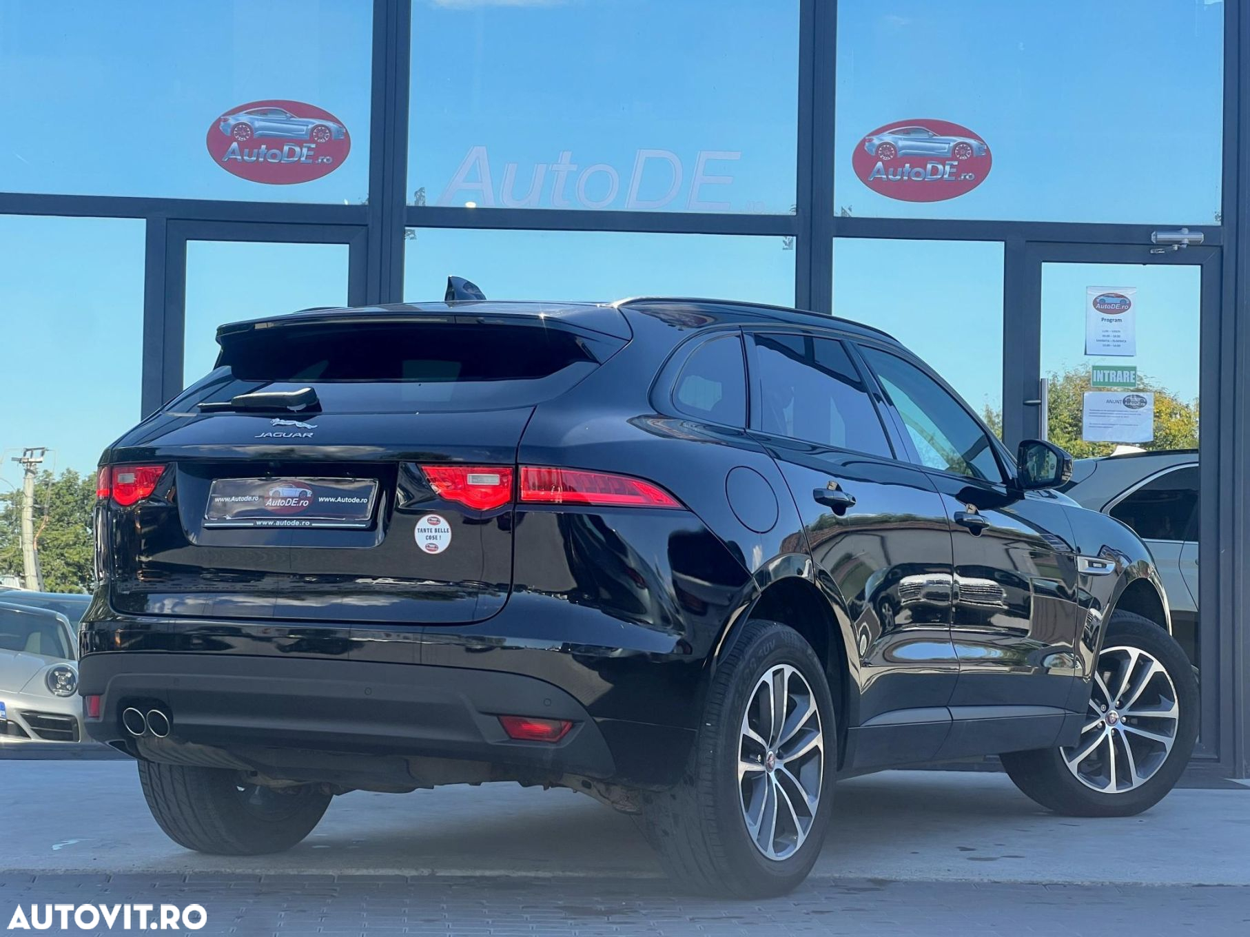 Jaguar F-Pace 20d AWD R-Sport - 4
