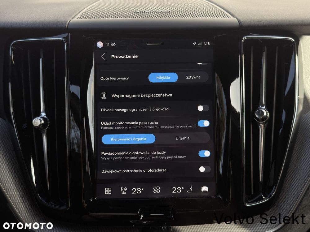 Volvo XC 60 - 33