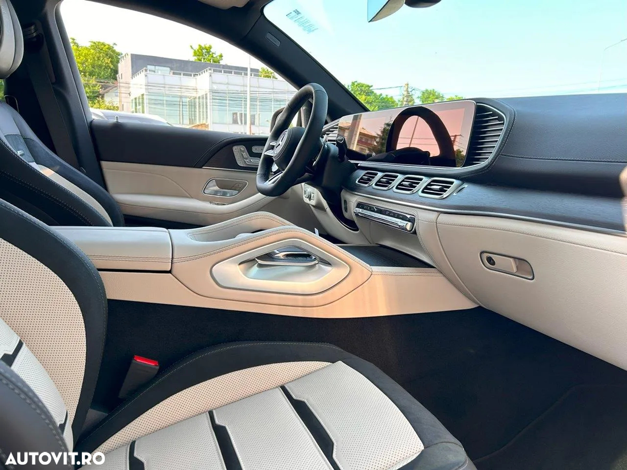Mercedes-Benz GLE AMG 53 MHEV 4MATIC+ - 9