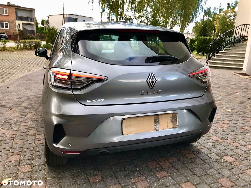 Renault Clio TCe 90 EVOLUTION - 9