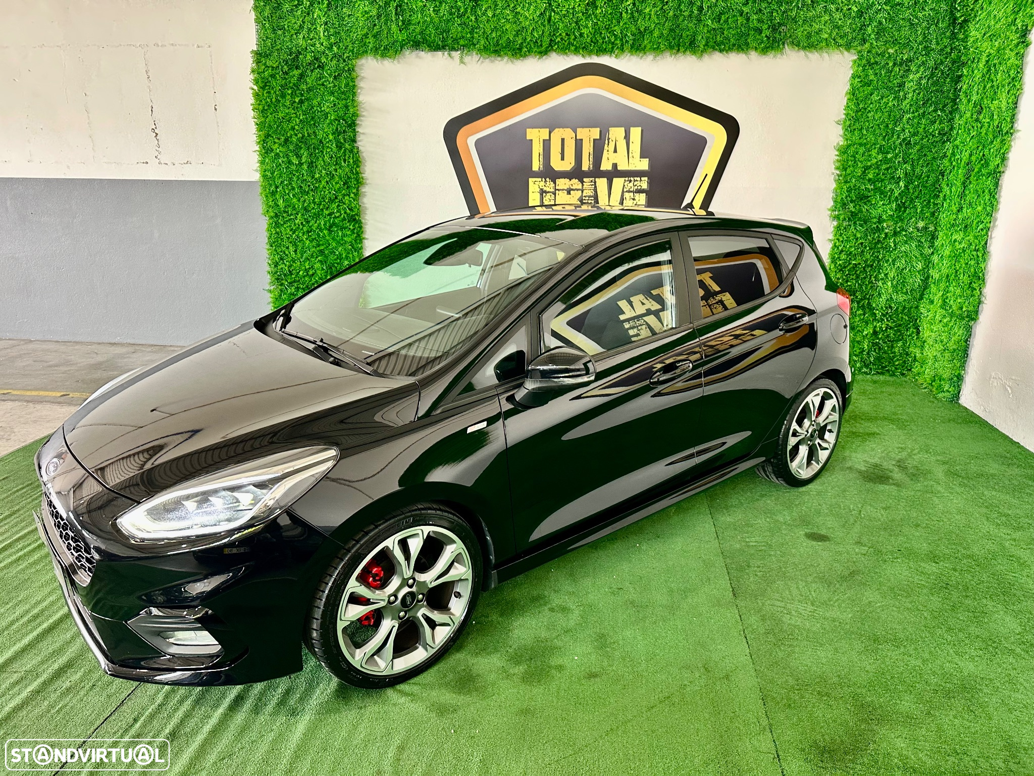 Ford Fiesta 1.5 TDCi S&S ST-LINE - 9