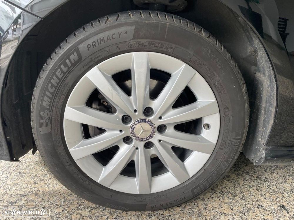 Mercedes-Benz B 180 CDI BlueEFFICIENCY Edition - 43