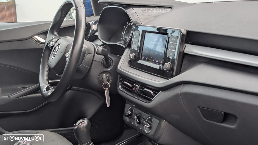 Skoda Fabia 1.0 MPI Ambition - 10