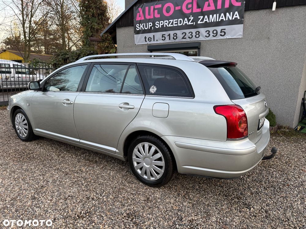 Toyota Avensis 2.0 VVT-i Prestige - 4