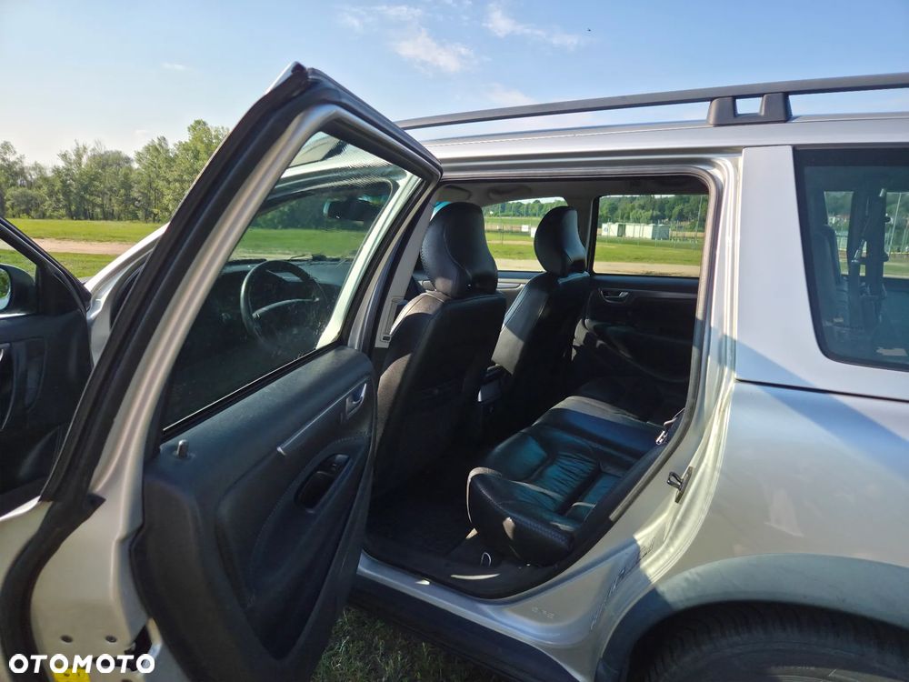 Volvo XC 70 D5 AWD Automatik - 7