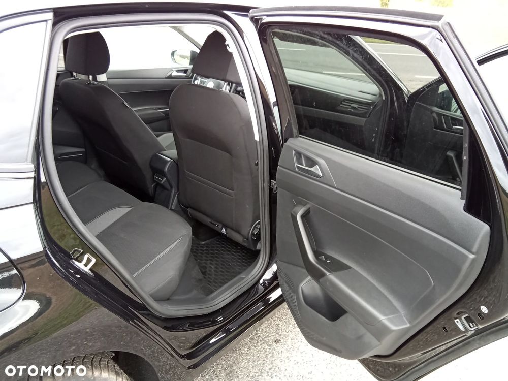 Volkswagen Polo 1.0 TSI Life DSG - 18