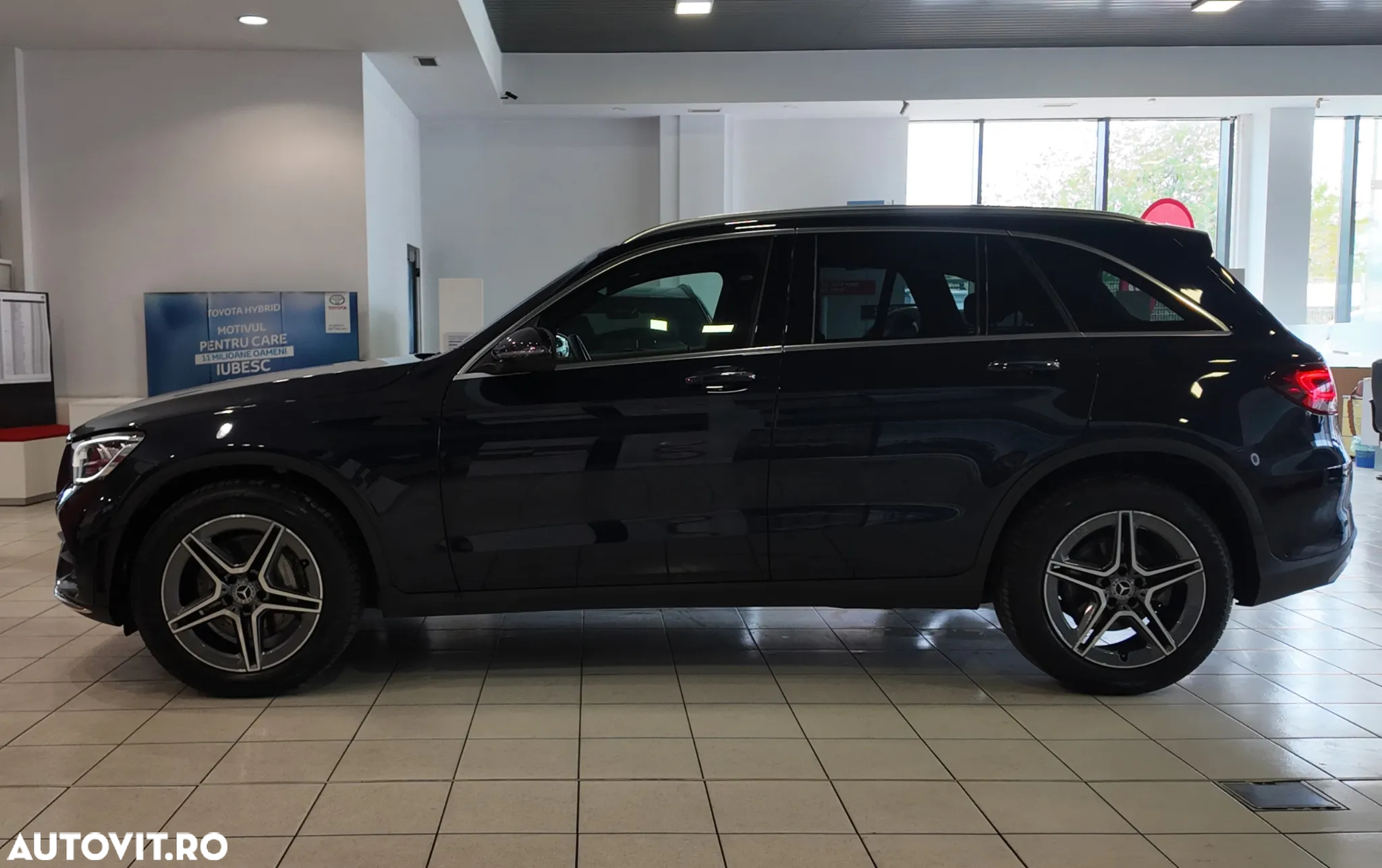 Mercedes-Benz GLC 200 d 4Matic 9G-TRONIC AMG Line - 7