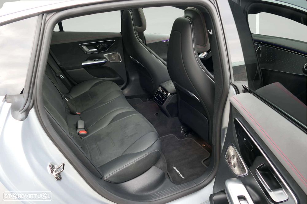 Mercedes-Benz EQE 350+ - 19