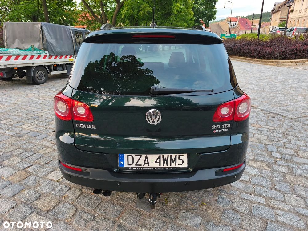 Volkswagen Tiguan - 4