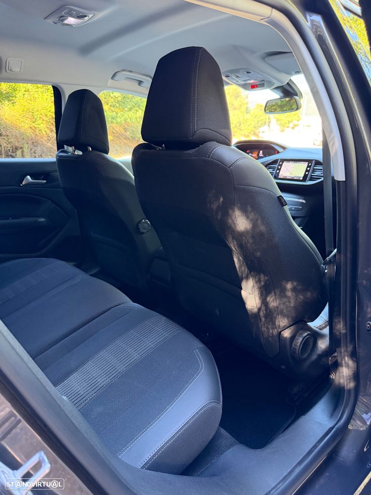 Peugeot 308 1.2 PureTech Allure - 19