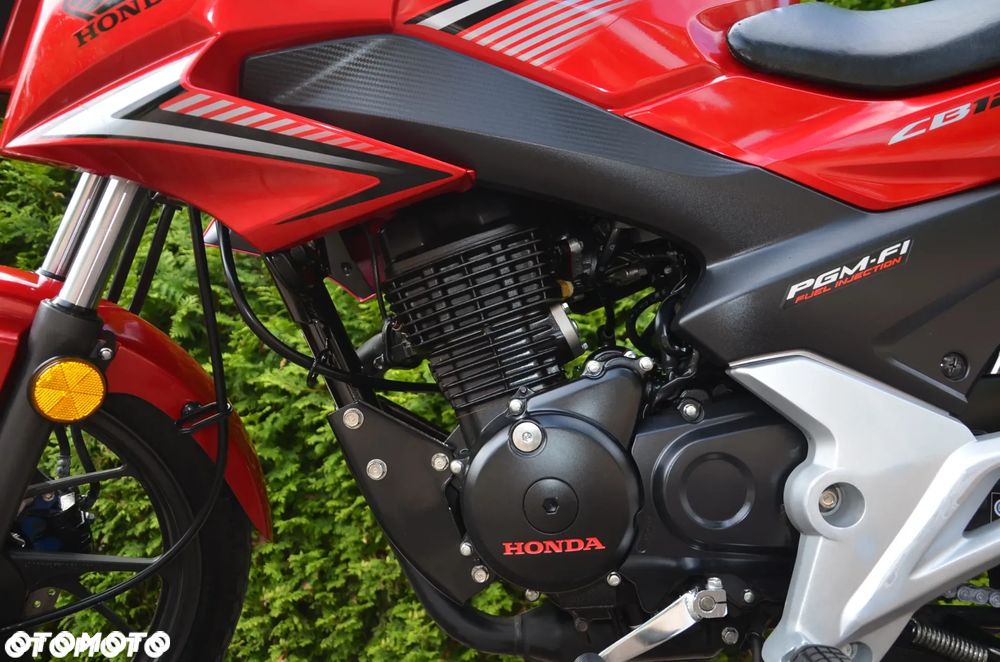 Honda CBF - 11