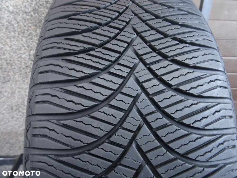 235/45/R18 98W Extra loud Goodride All season Elite Z-401 - 1