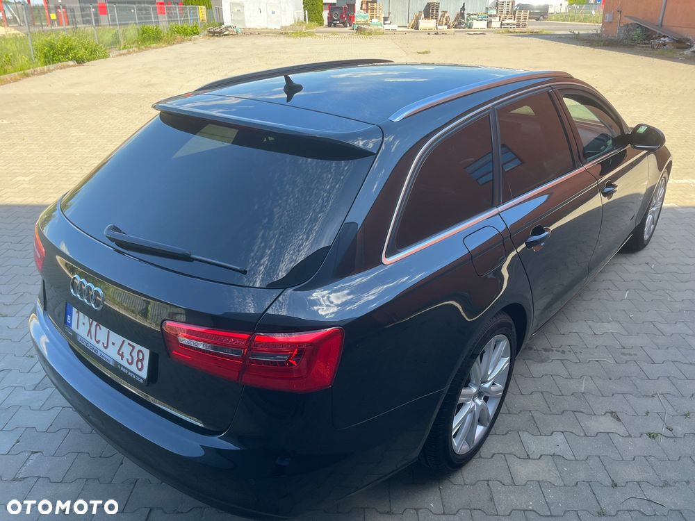 Audi A6 Avant - 16