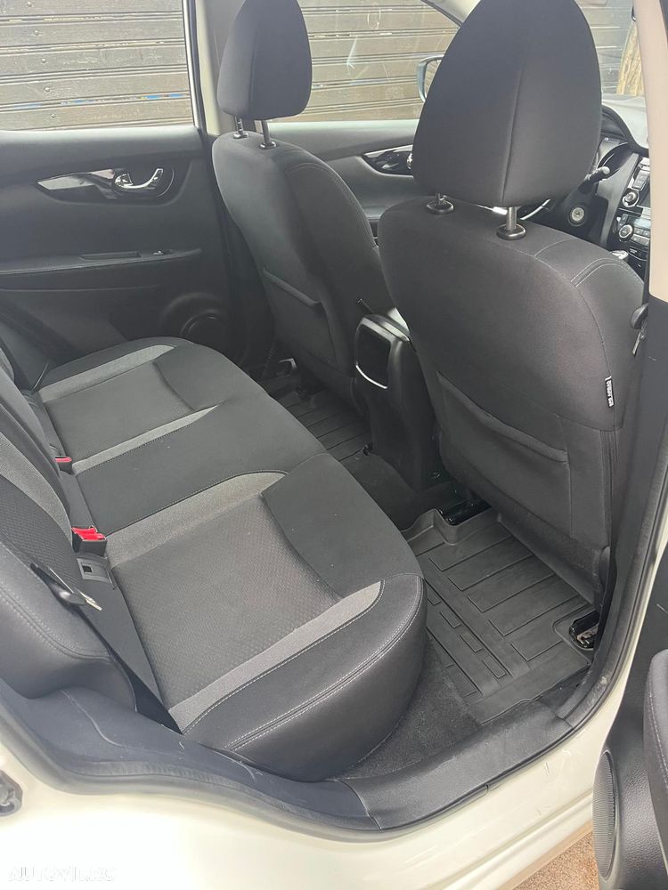 Nissan Qashqai 1.3 157CP 2WD DCT Acenta - 8