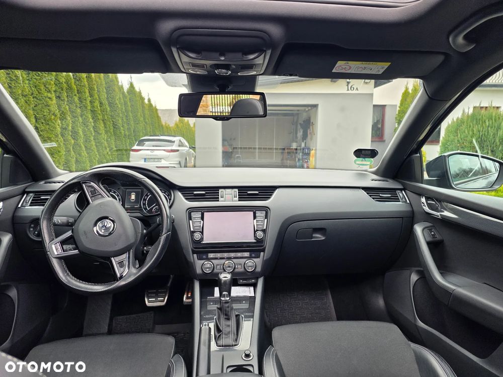 Skoda Octavia 2.0 TDI (Green tec) DSG RS - 23