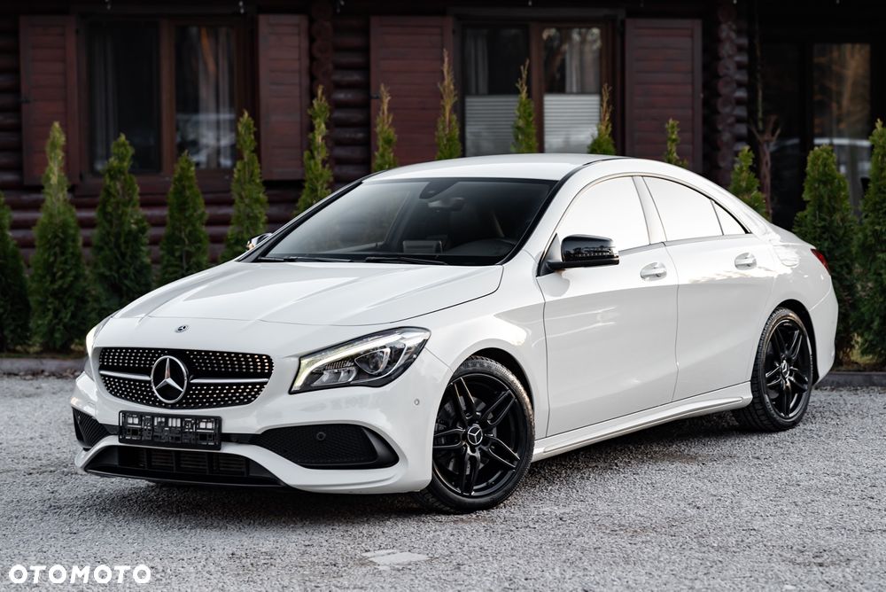 Mercedes-Benz CLA 250 AMG Line - 2
