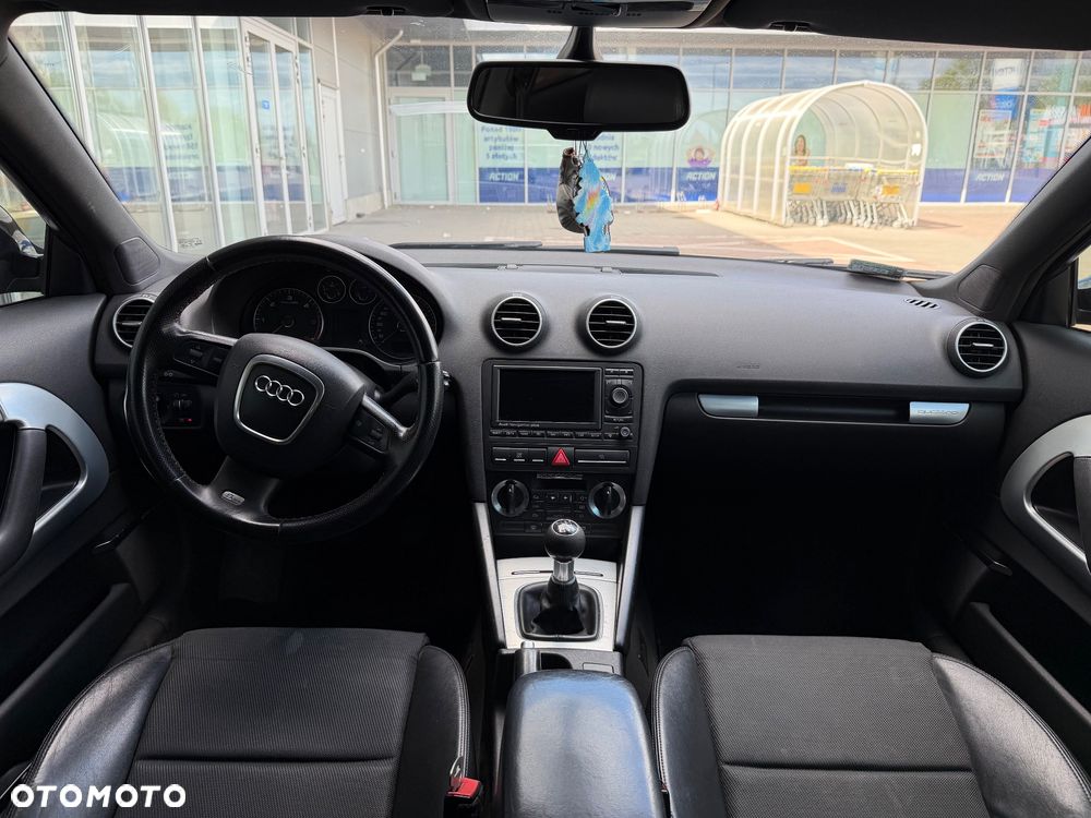 Audi A3 3-drzwiowe 2.0 TDI DPF Quattro Ambition - 11