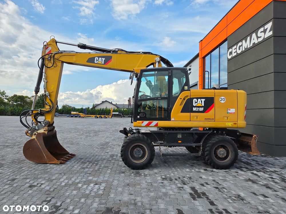 Caterpillar 318F / z Niemiec / - 2
