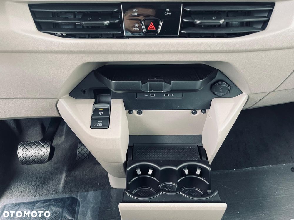 Volkswagen Multivan 2.0 TDI L2 DSG - 37