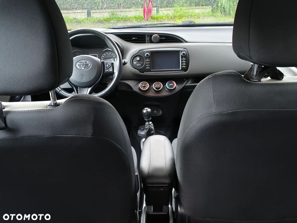 Toyota Yaris 1.5 Premium - 2