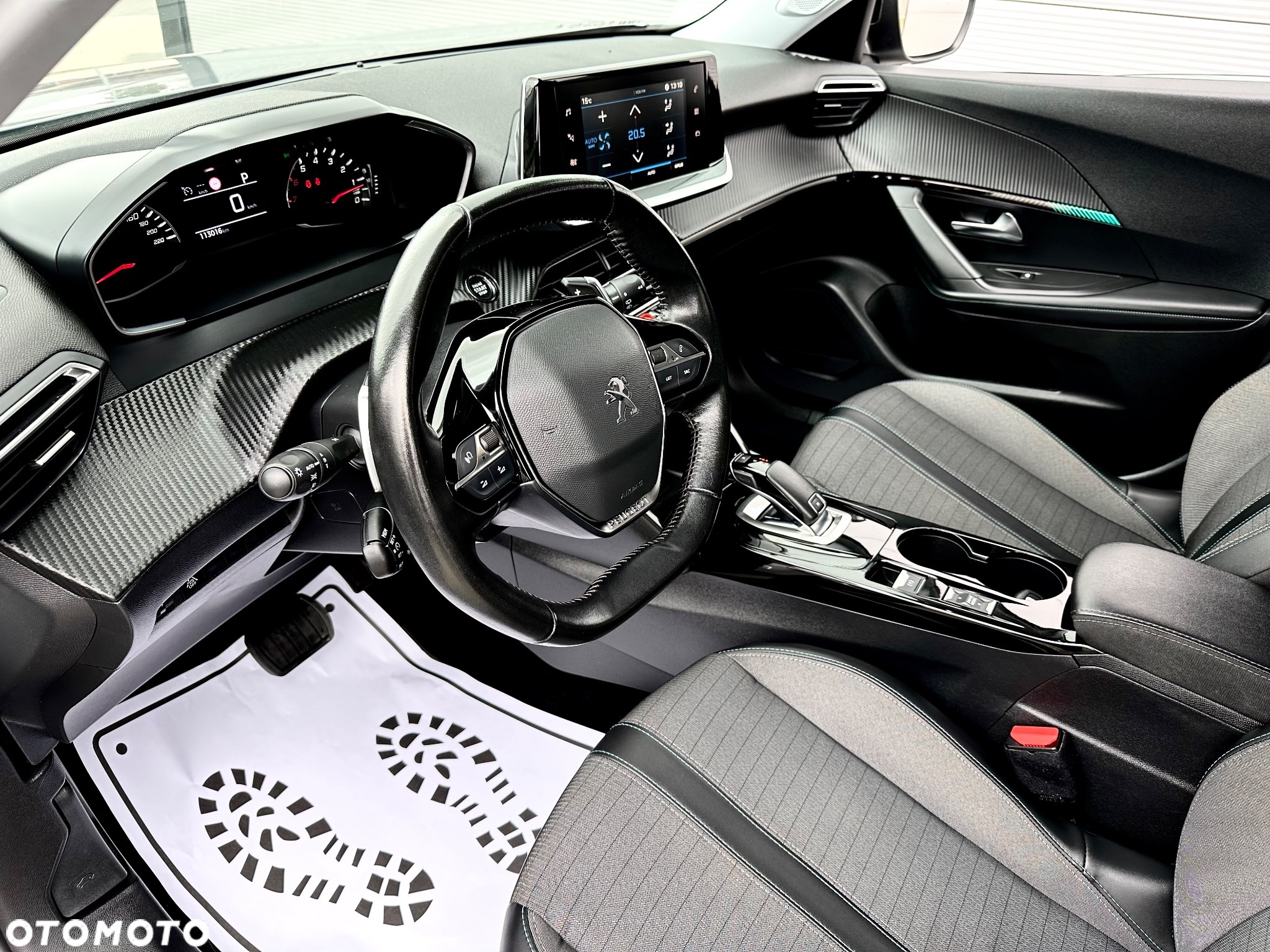 Peugeot 2008 1.5 BlueHDi Allure S&S EAT8 - 26