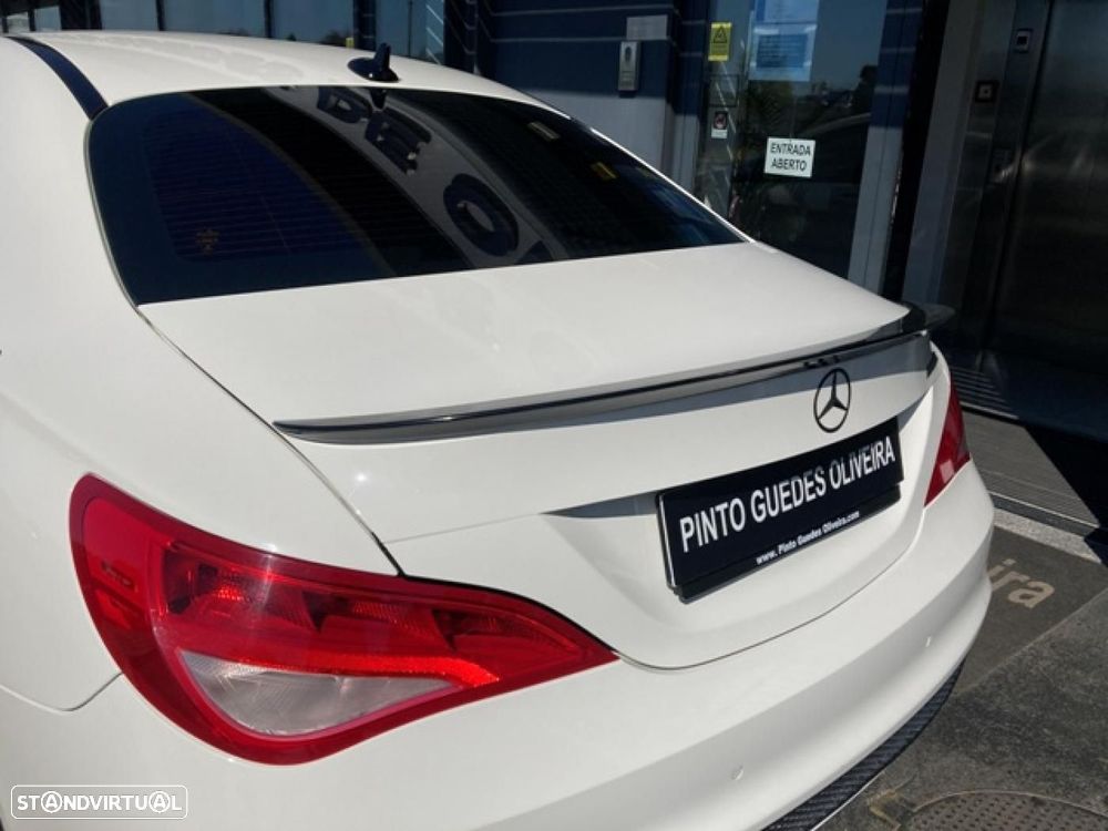 Mercedes-Benz CLA 180 d AMG Line - 9