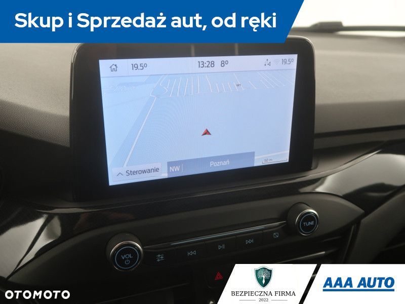 Ford Focus SW - 14