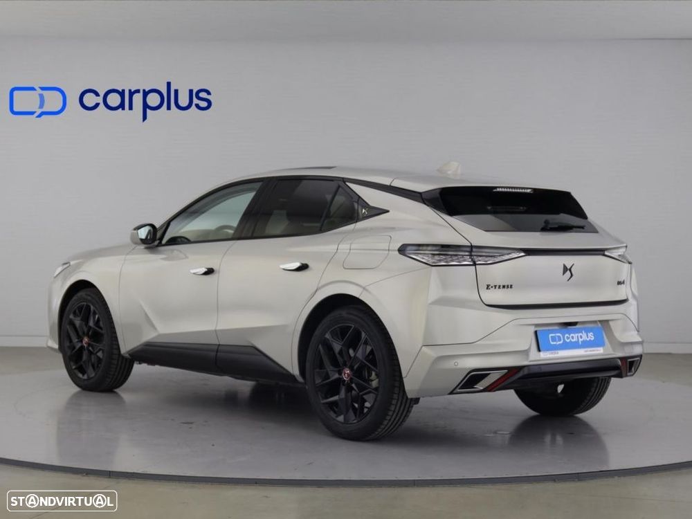 DS DS4 E-Tense Performance Line EAT8 - 5